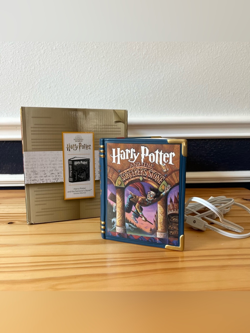 Harry Potter and the Sorcerer's Stone Scentsy Warmer